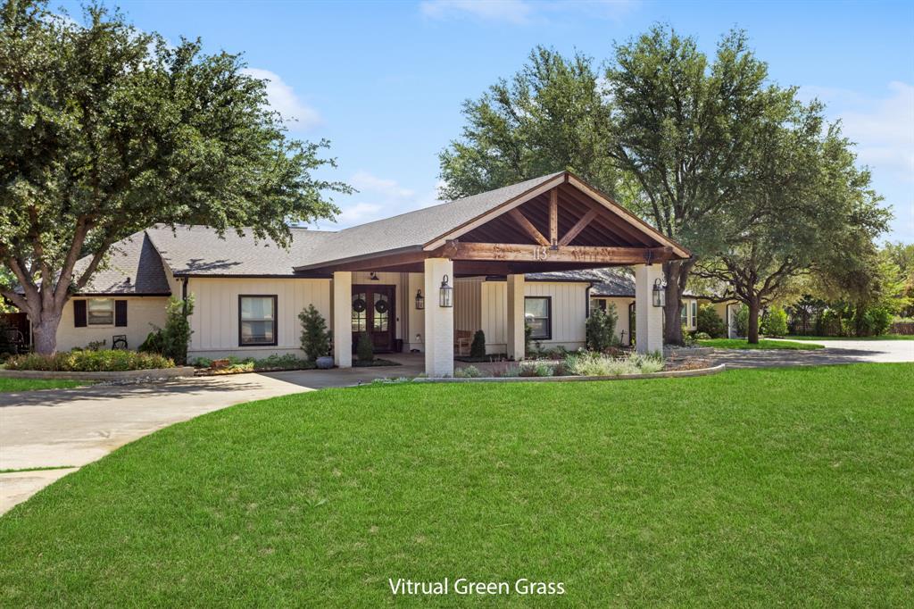 113 Red Oak Lane