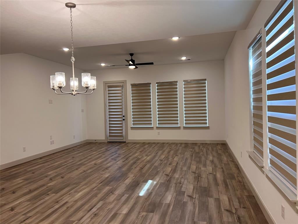 2712 Rolling Meadow Road