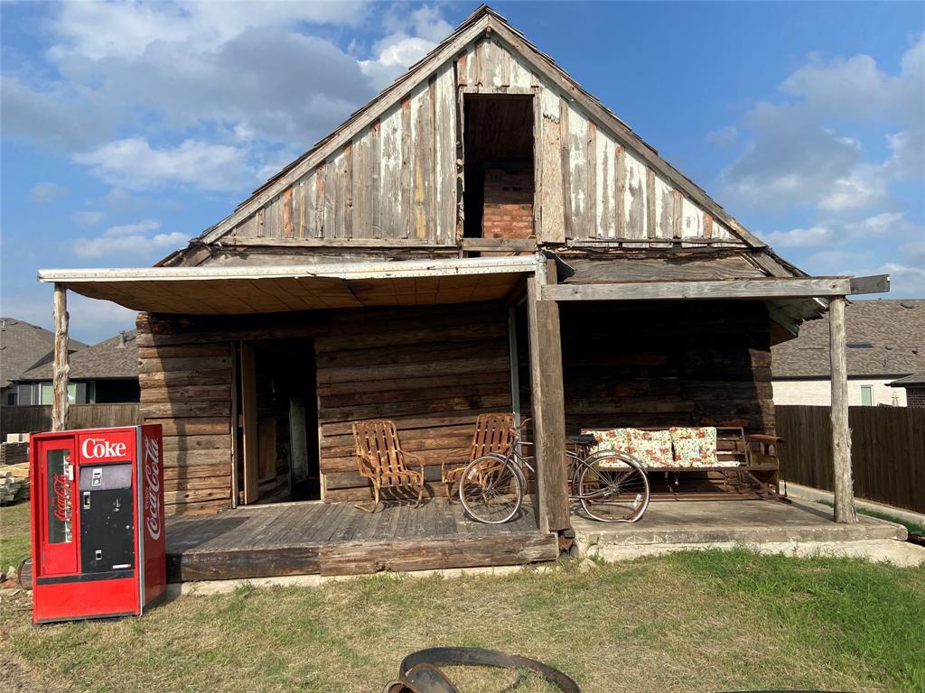 1390 County Road 370