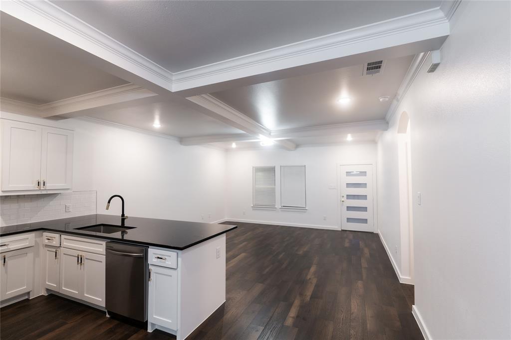 839 SW 7th Street