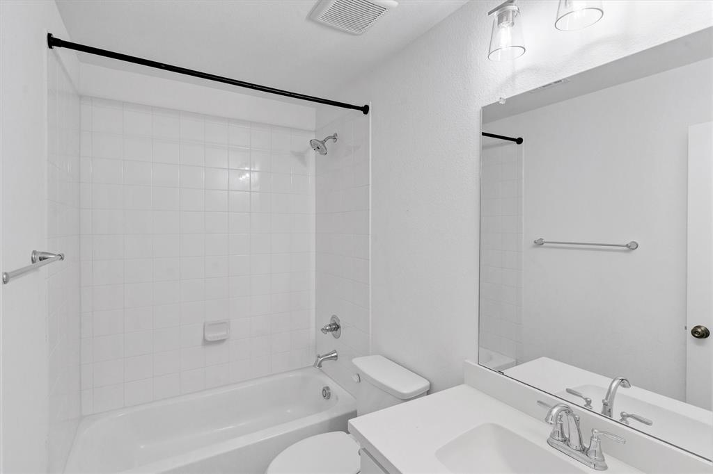 Rhome, Texas 76078, United States, 4 Bedrooms Bedrooms, ,4 BathroomsBathrooms,Residential,Active,188076