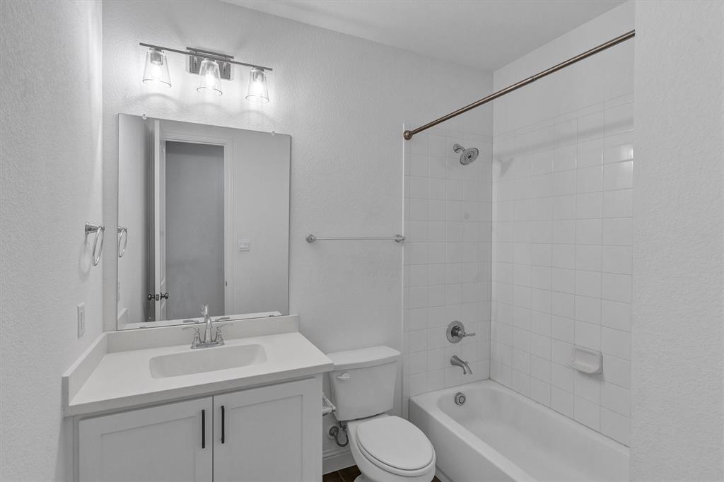 Rhome, Texas 76078, United States, 4 Bedrooms Bedrooms, ,4 BathroomsBathrooms,Residential,Active,188076