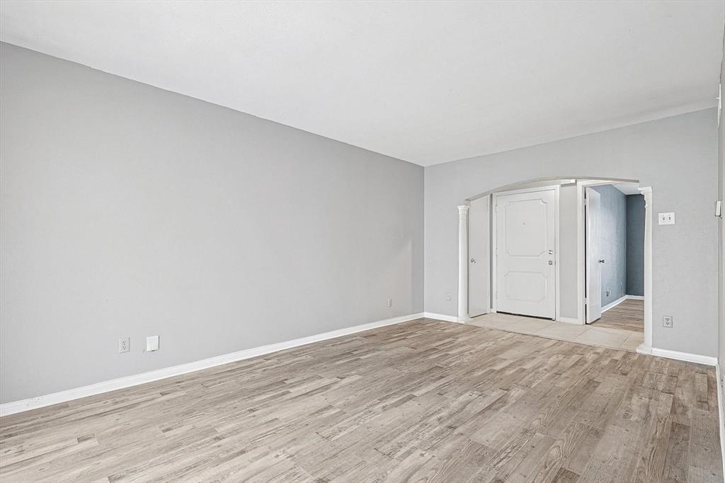 15931 Stillwood Street 2095