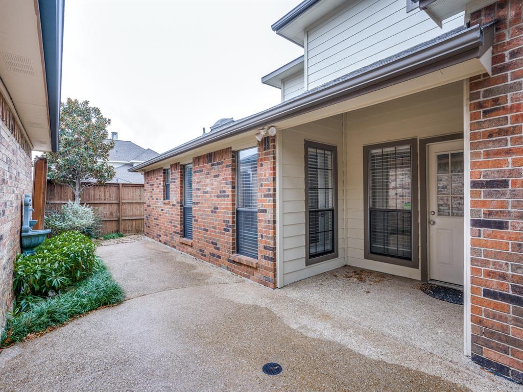 Keller Spgs Place - Residential Lease