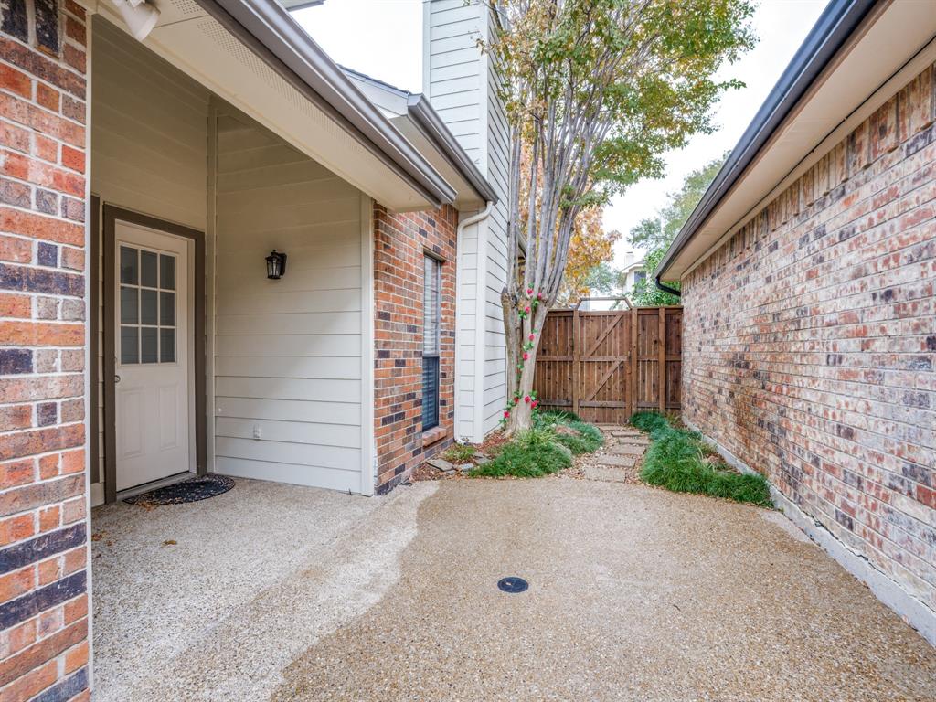 Keller Spgs Place - Residential Lease