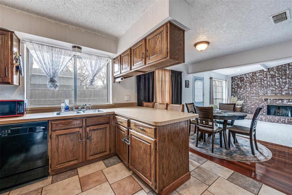 Moss Shadows Add - Residential