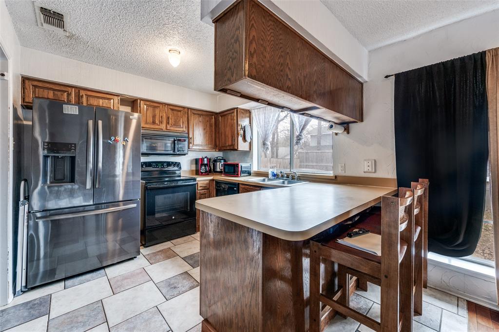 Moss Shadows Add - Residential