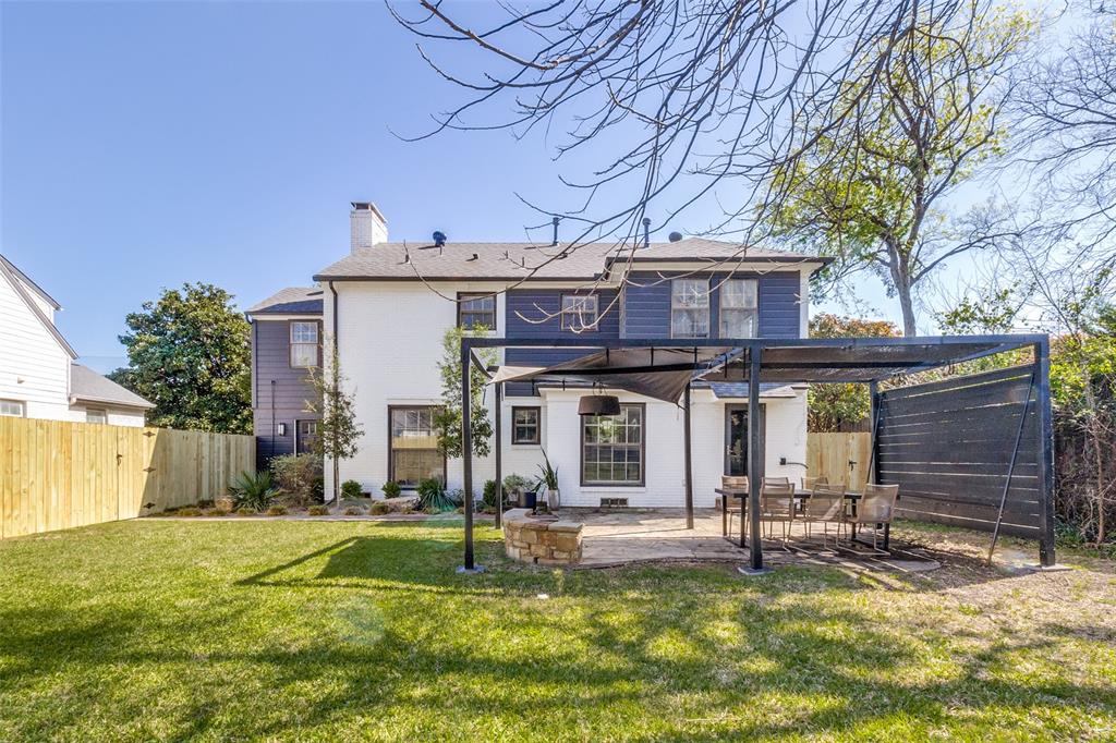 Country Club Estates - Residential