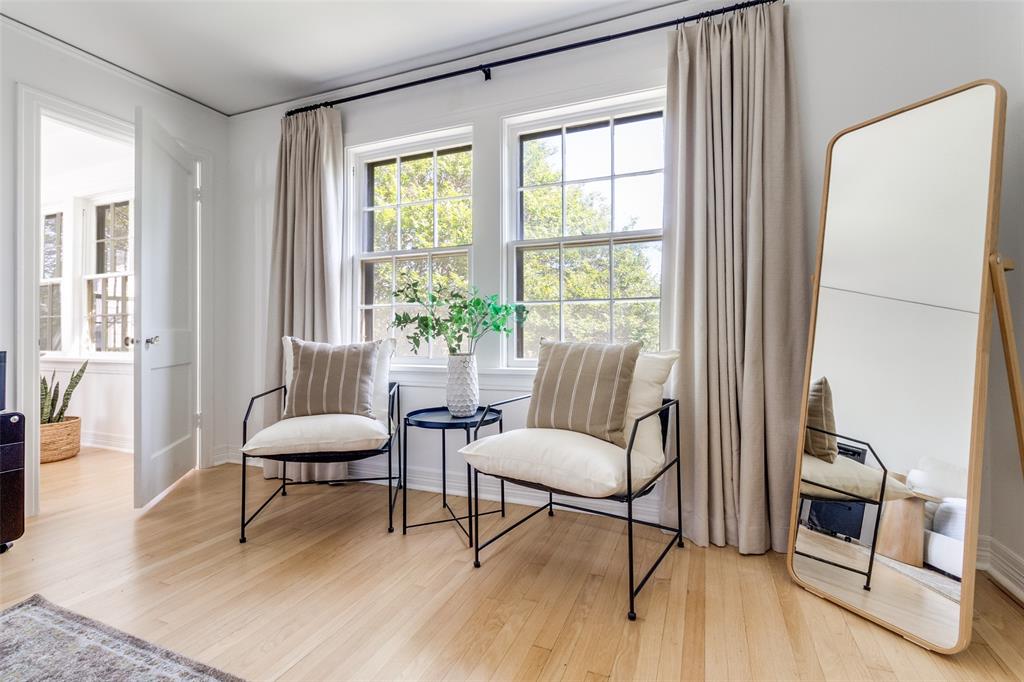 Country Club Estates - Residential