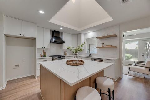 2408 Buttercup Drive Richardson TX 75082