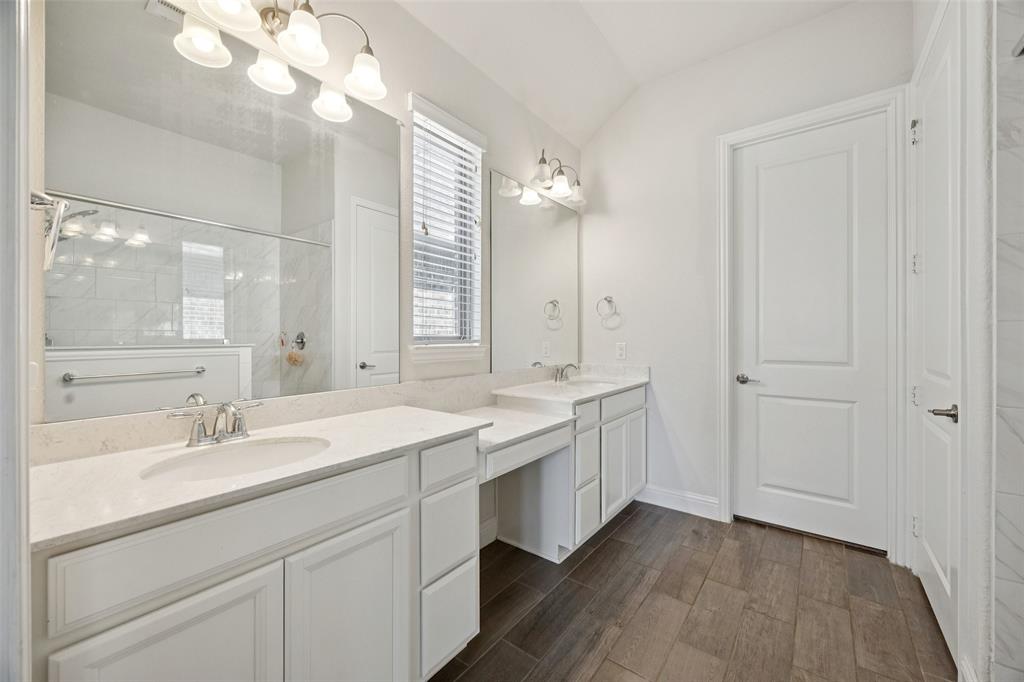 Waterford Point Phas - Residential