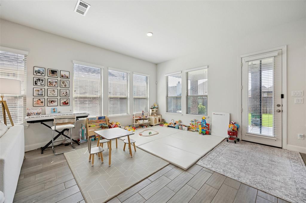 Waterford Point Phas - Residential