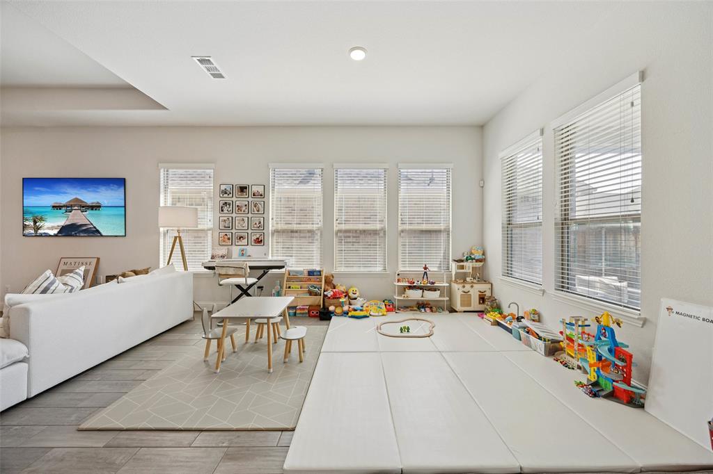 Waterford Point Phas - Residential