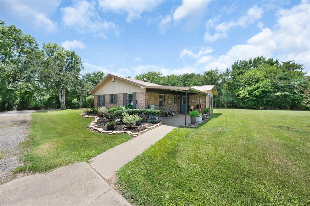 865 County Road 2326