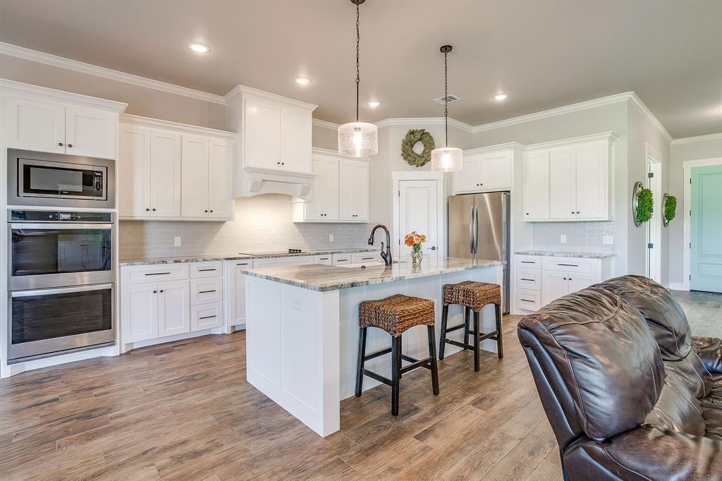 Paradise Meadows Pc - Residential