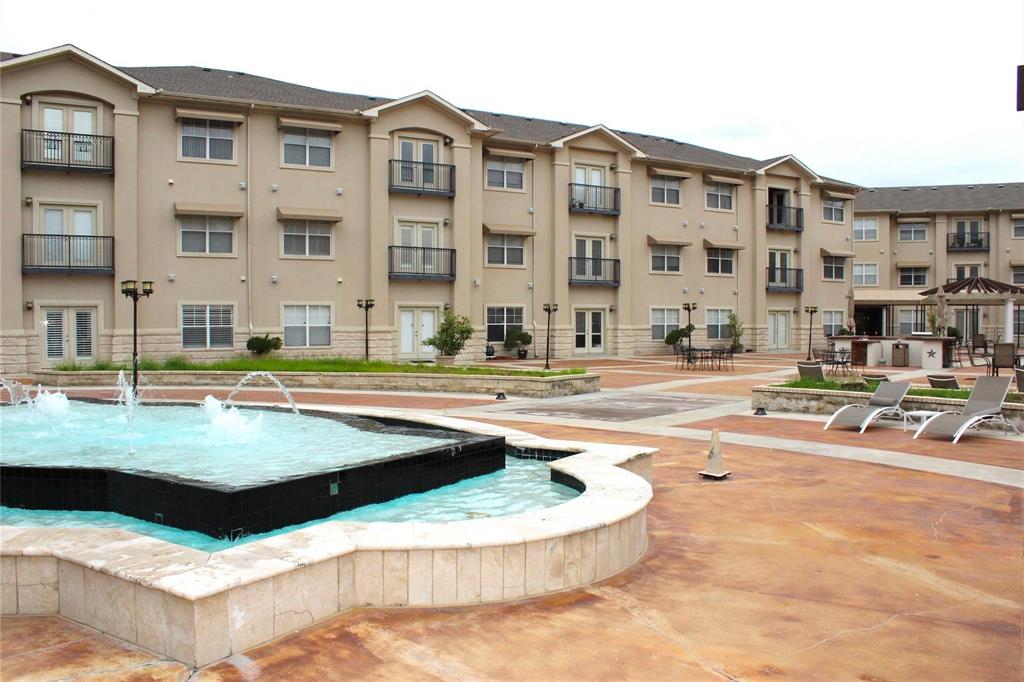 Piazza Siena Condo - Residential