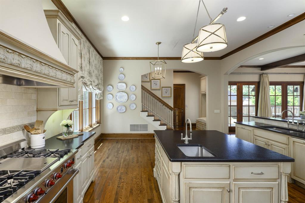 Caruth Hills - Residential