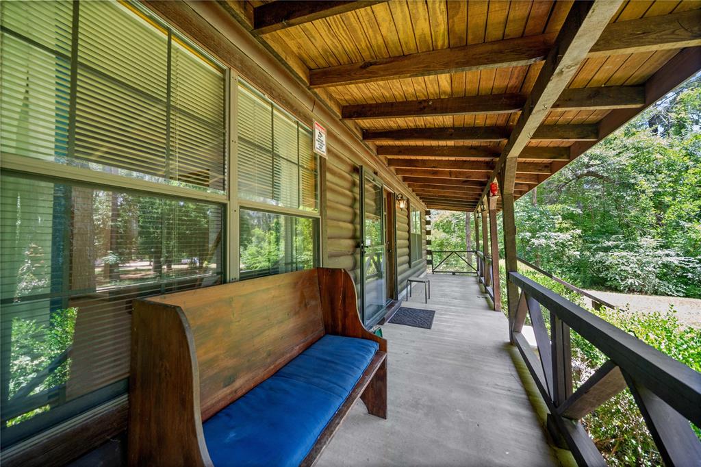 225 Springwood Circle