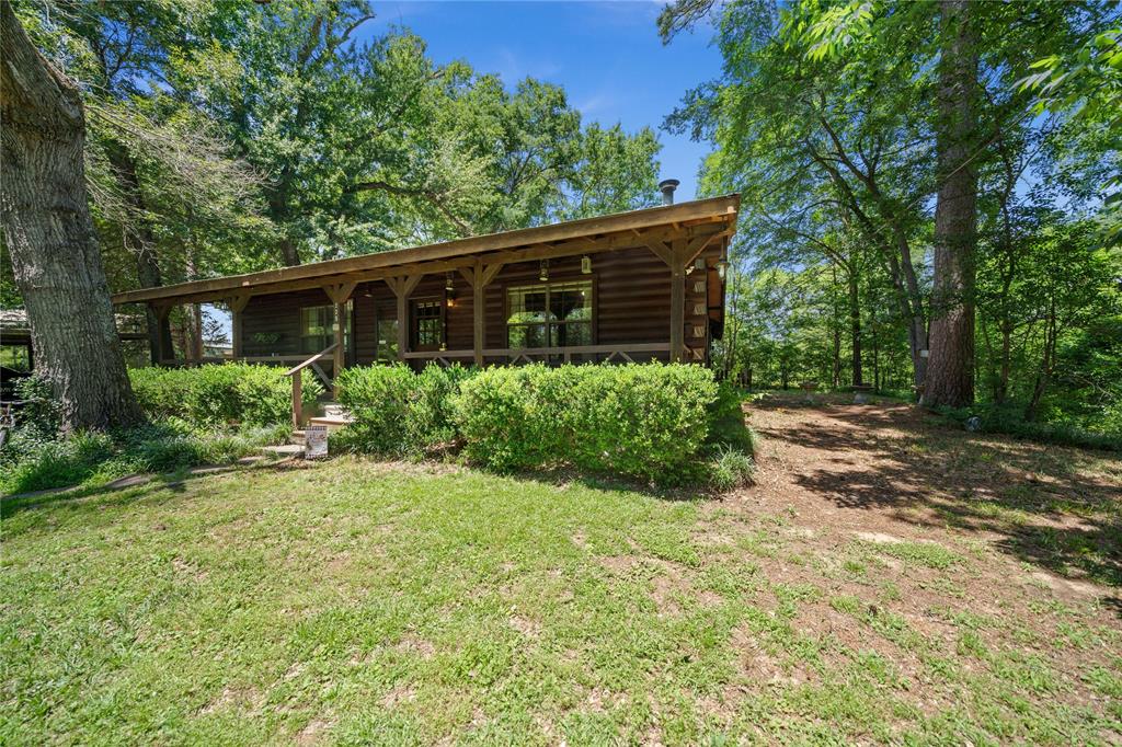 225 Springwood Circle