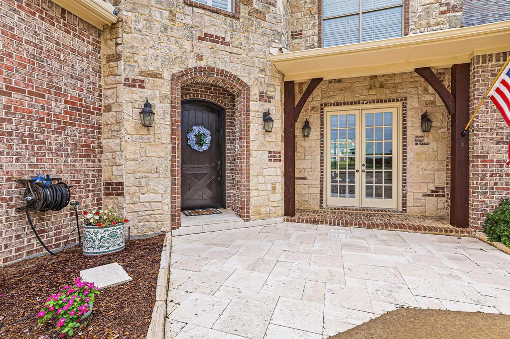 1320 Lakeview Drive