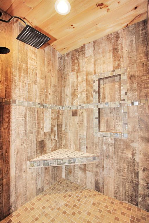 THOS L WILLIAMS, - Residential