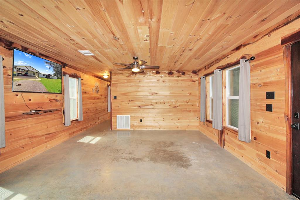 THOS L WILLIAMS, - Residential