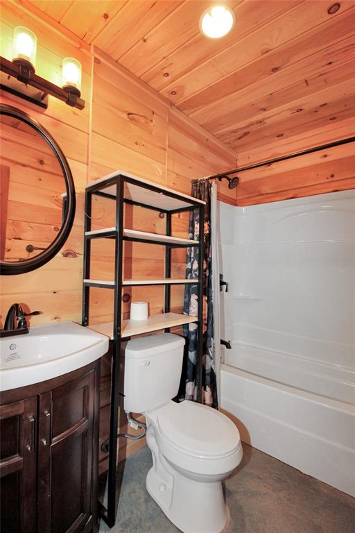 THOS L WILLIAMS, - Residential