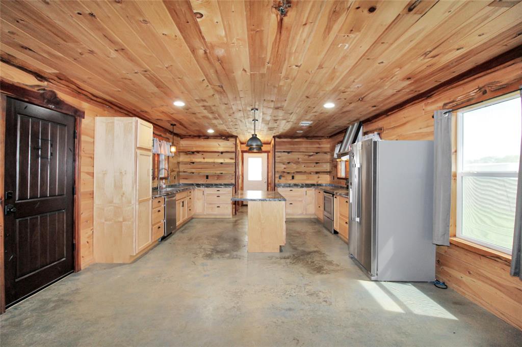 THOS L WILLIAMS, - Residential