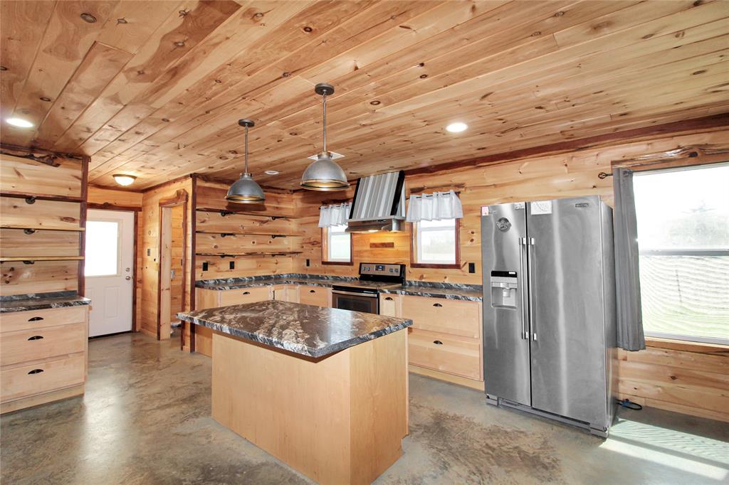 THOS L WILLIAMS, - Residential