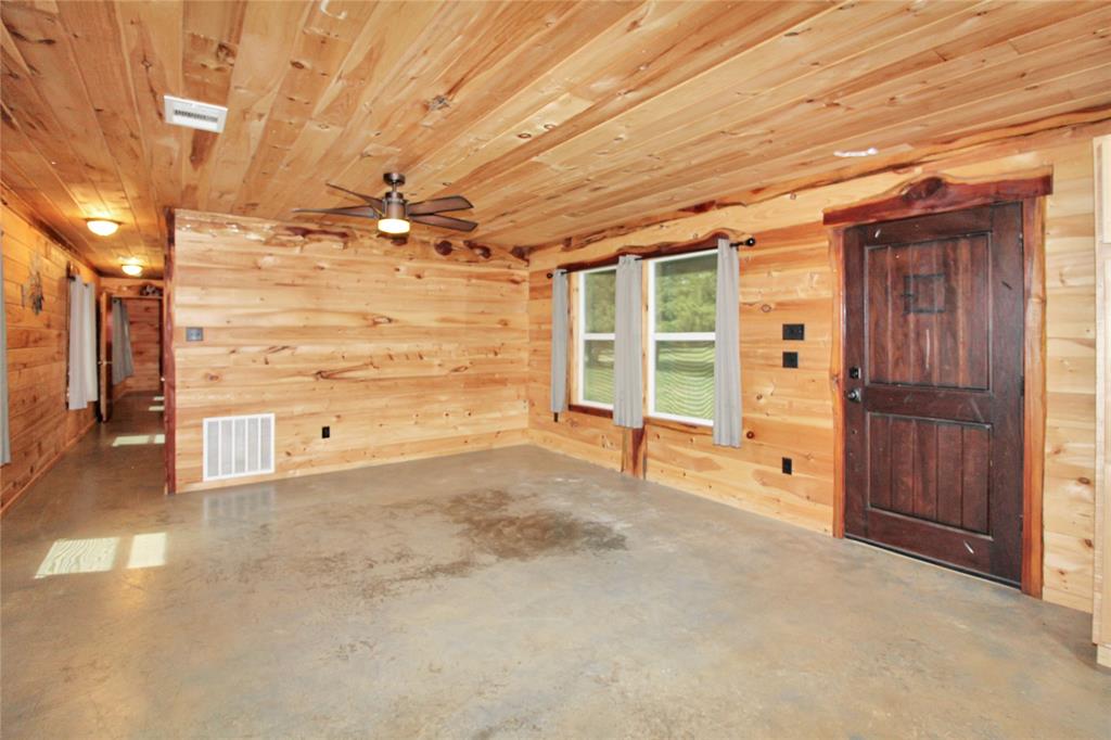 THOS L WILLIAMS, - Residential