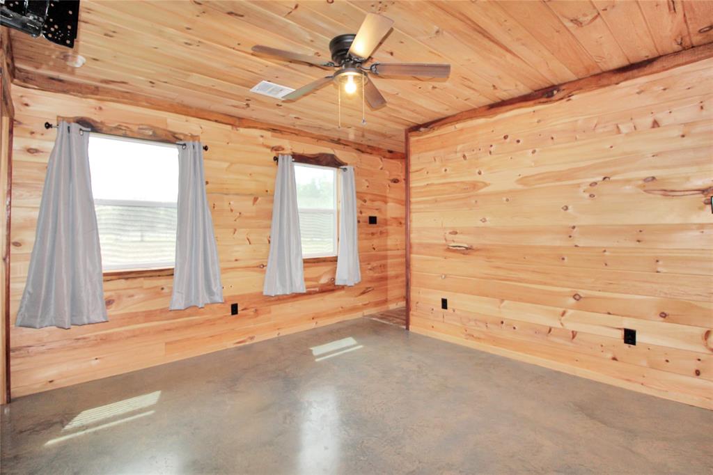 THOS L WILLIAMS, - Residential