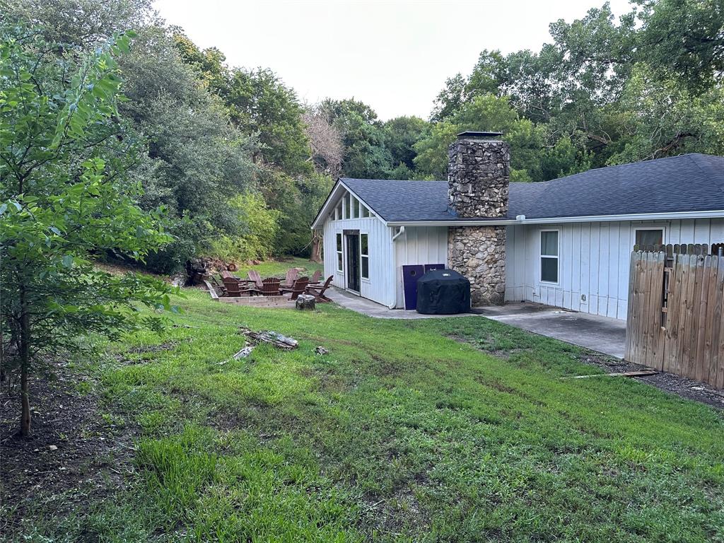 8900 Valley Brook Circle