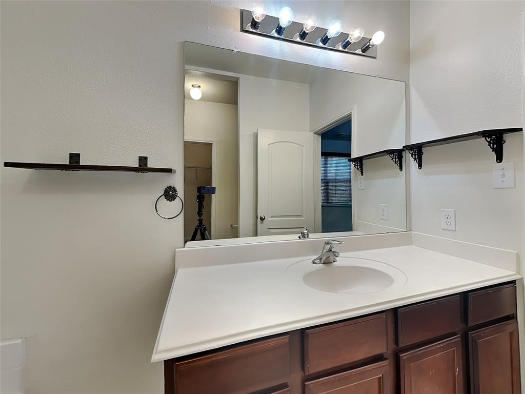 Stone Crk Ranch Ph IV - Residential Lease