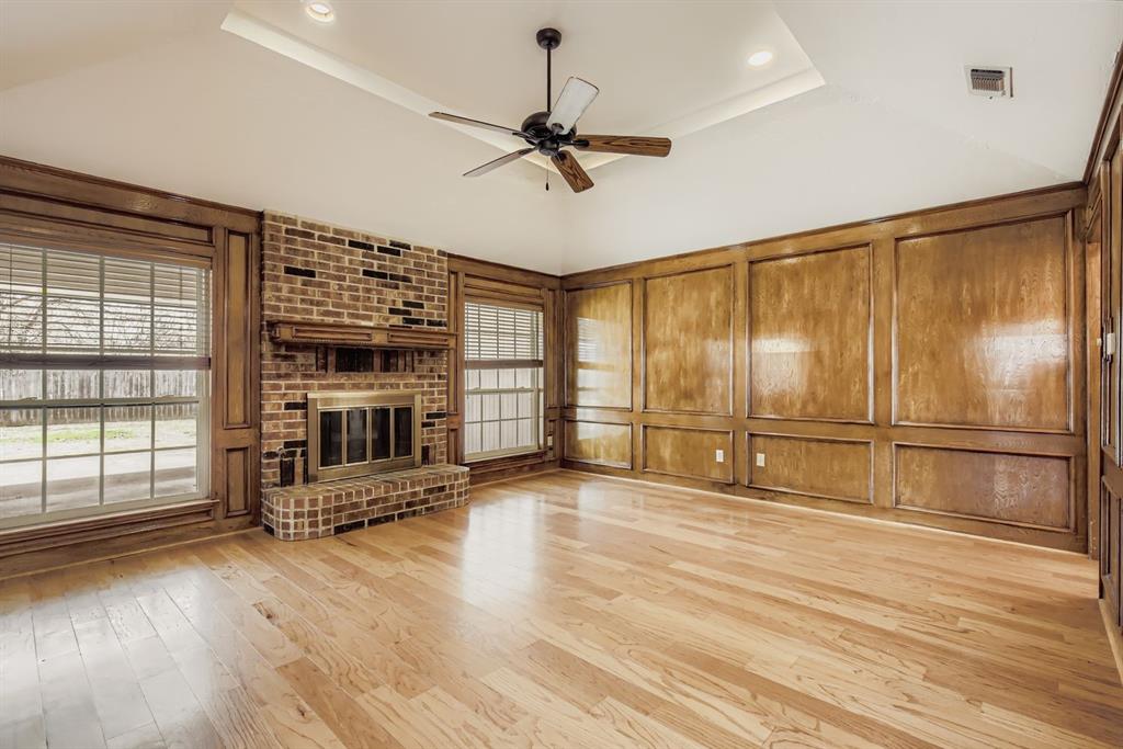 10405 Woodland Drive