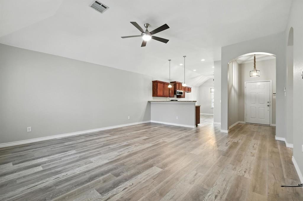 5521 Creek Hill Lane