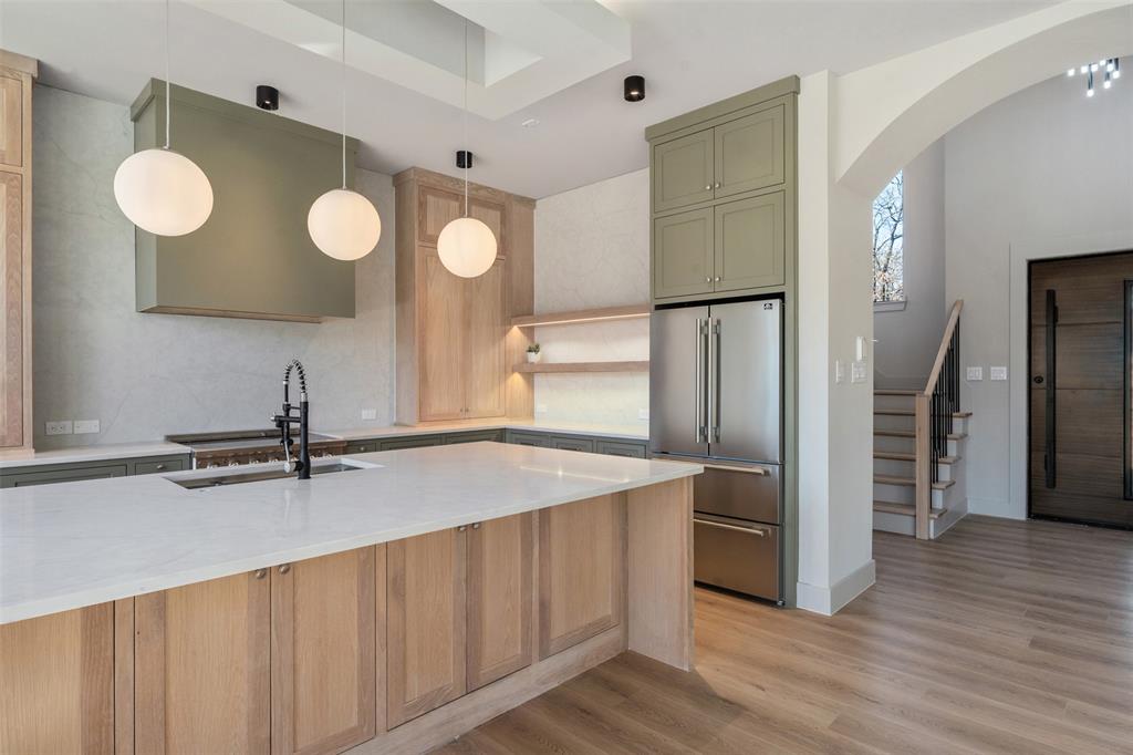 Pinnacle Club - Residential