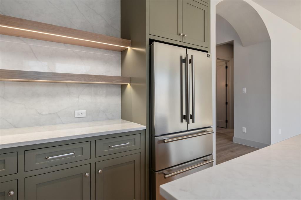 Pinnacle Club - Residential