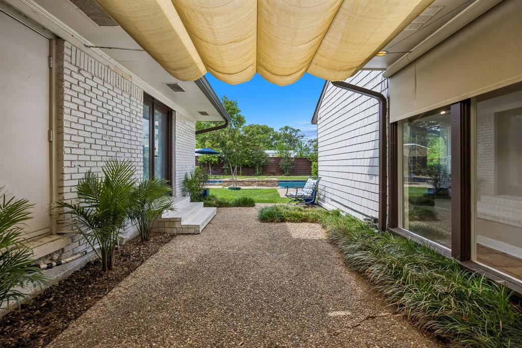 Dallas, Texas, 75230, United States, 3 Bedrooms Bedrooms, ,4 BathroomsBathrooms,Residential,Active,2042719