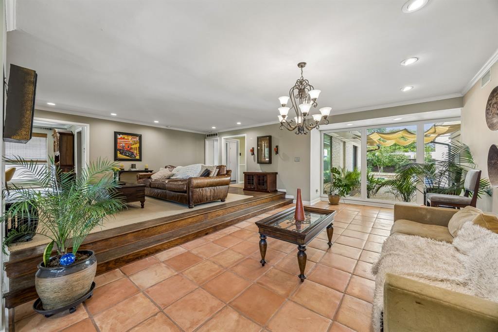 Dallas, Texas, 75230, United States, 3 Bedrooms Bedrooms, ,4 BathroomsBathrooms,Residential,Active,2042719