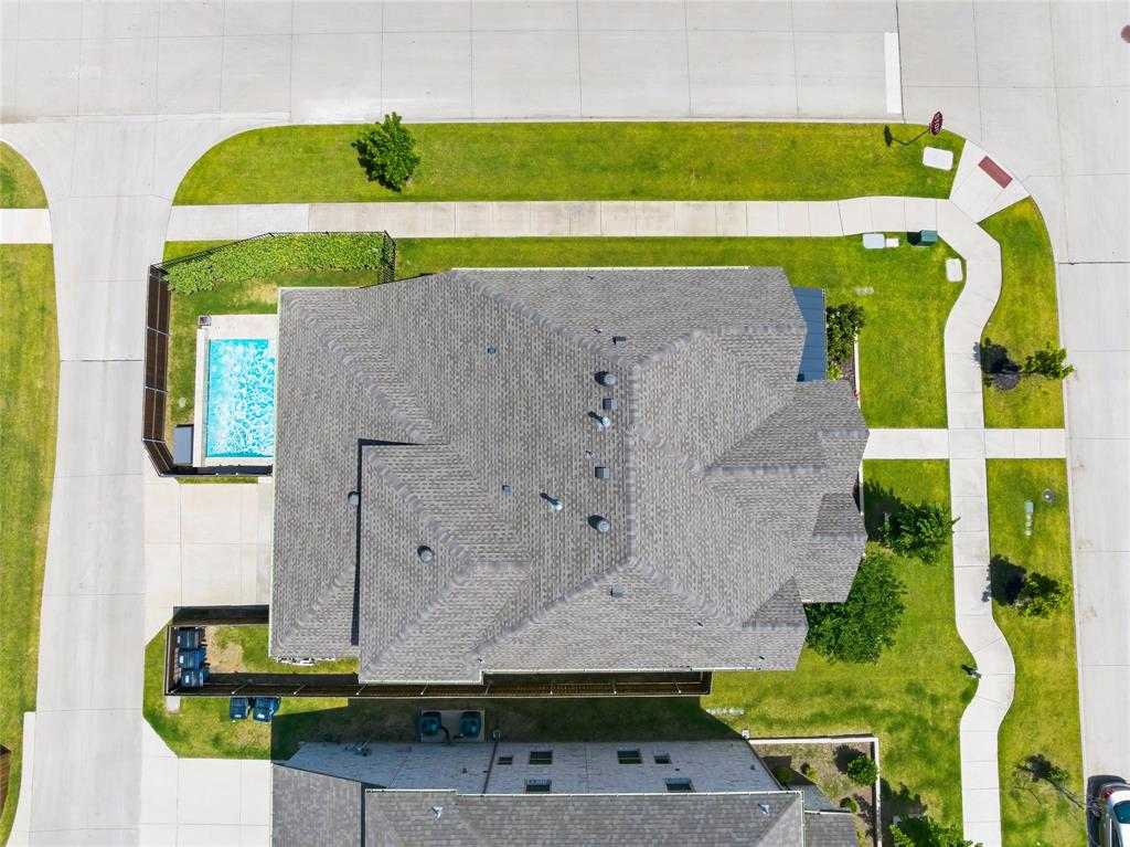 8597 Amethyst Lane