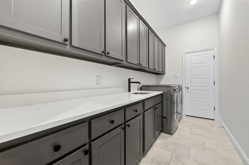 Stanford Estates - Residential