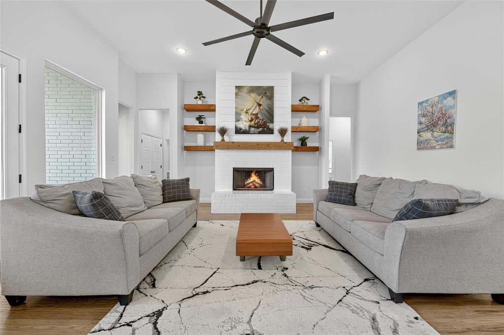 Stanford Estates - Residential