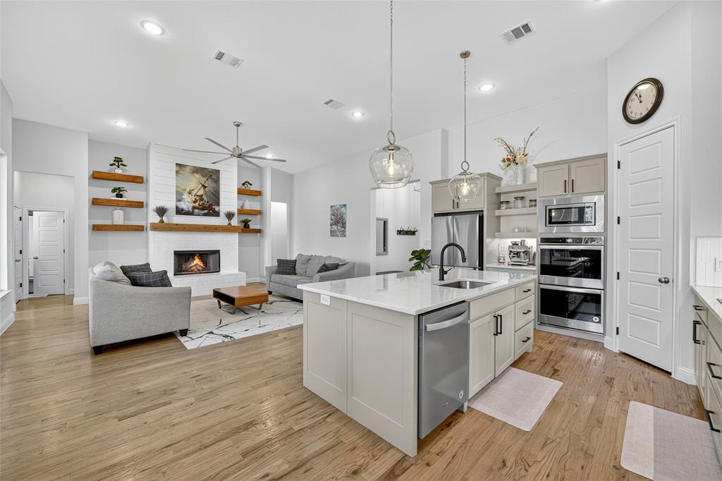 Stanford Estates - Residential