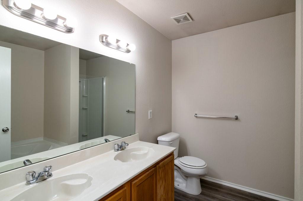 Poynter Crossing Add - Residential Lease