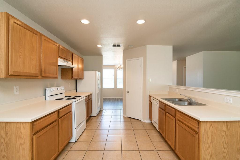 Poynter Crossing Add - Residential Lease