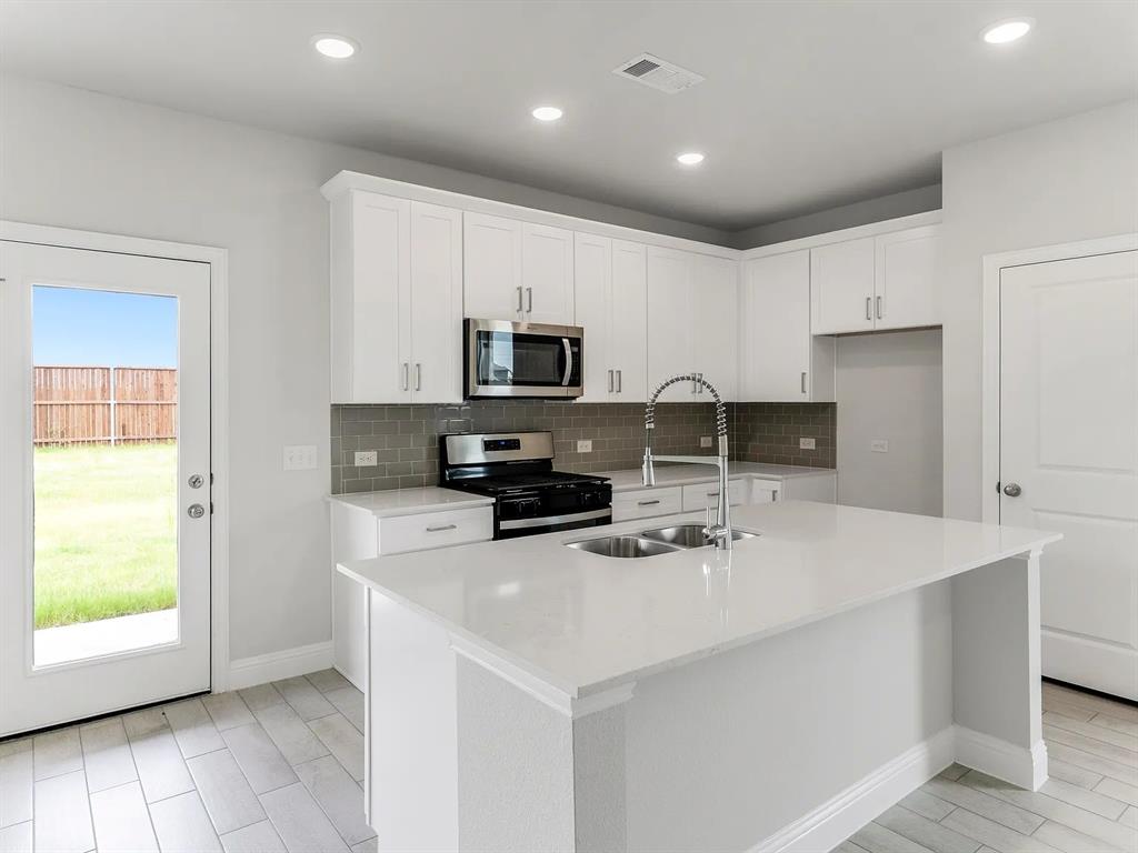 Santorini - Residential Lease