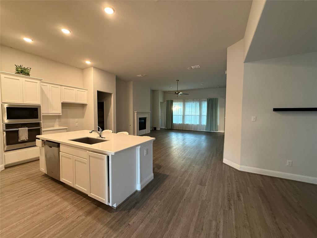 South Oak Ph 1 - Residential Lease