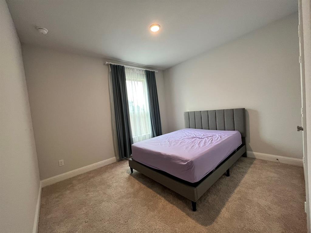 South Oak Ph 1 - Residential Lease