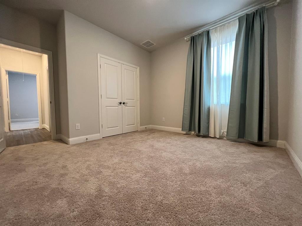 South Oak Ph 1 - Residential Lease