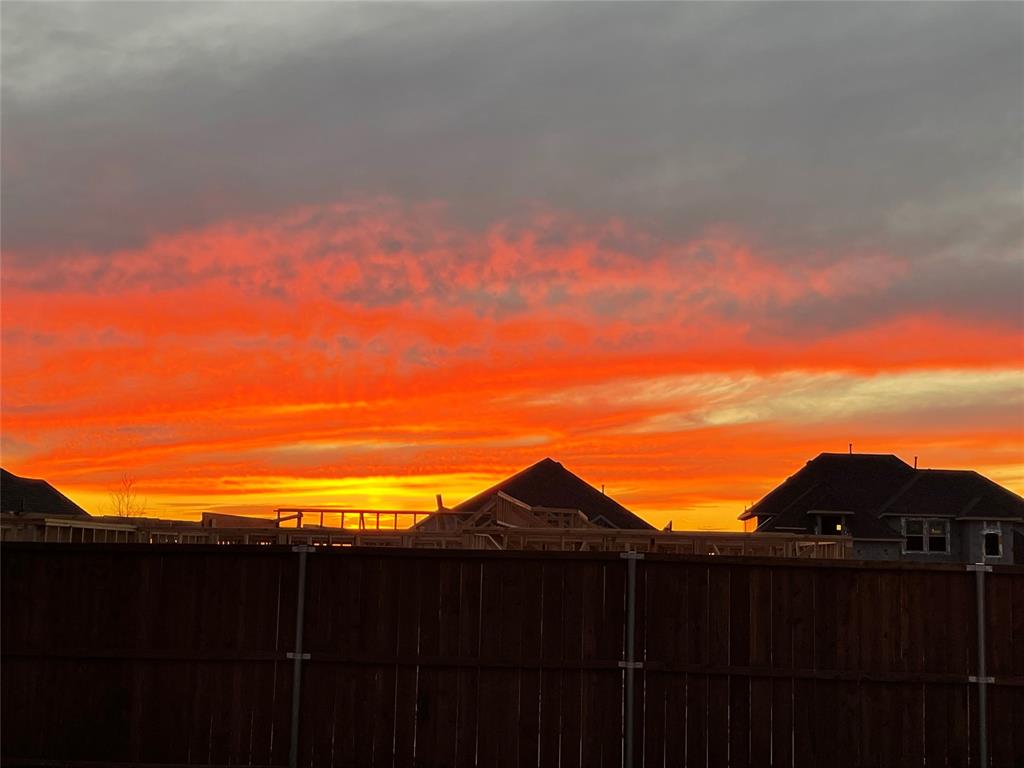 South Oak Ph 1 - Residential Lease